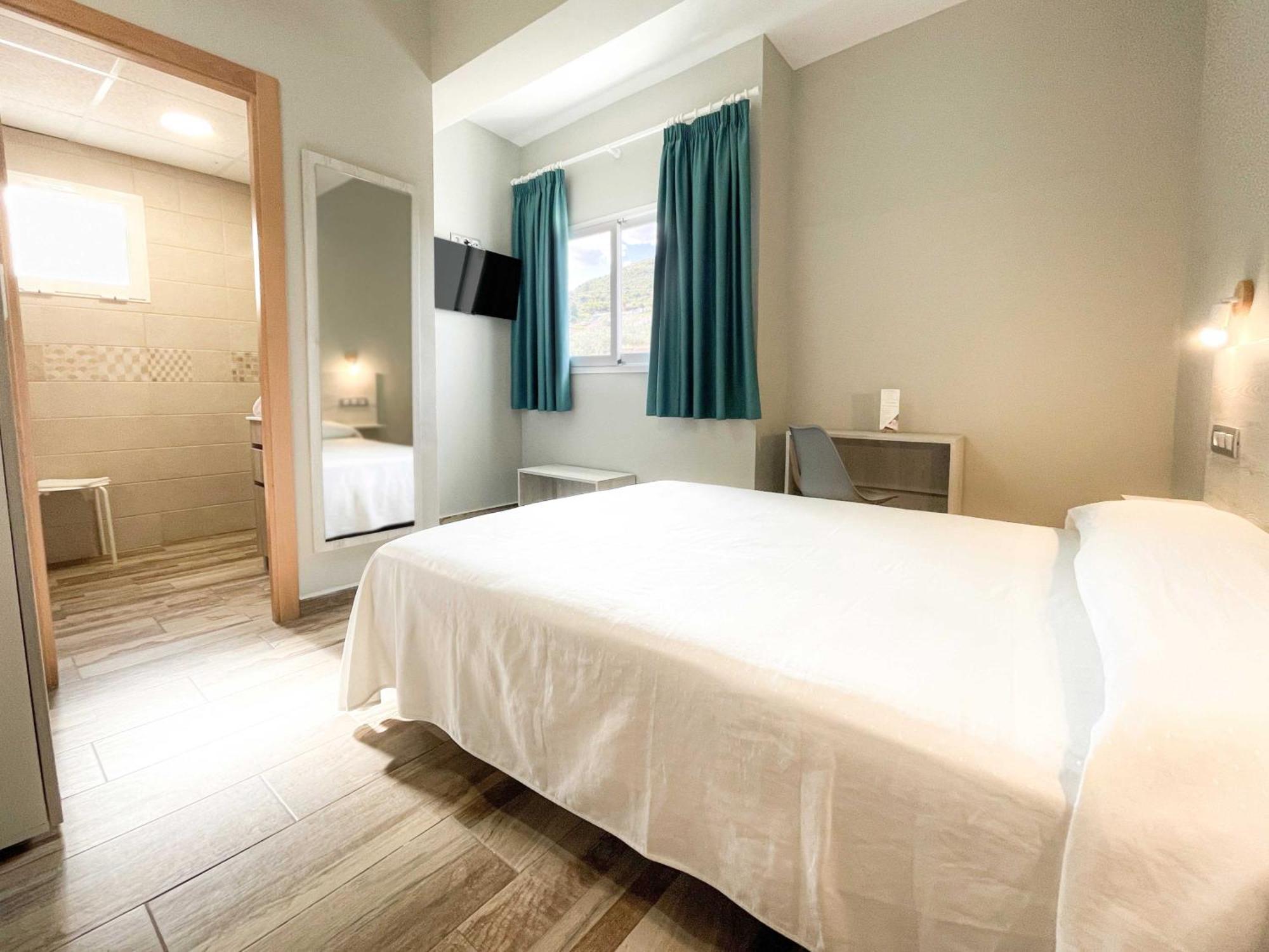 Te Mana Hotel Torreblanca Extérieur photo